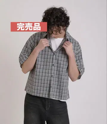 Regen Glanz 크롭 숏 슬리브 셔츠 짧은 길이 BOX 실루엣