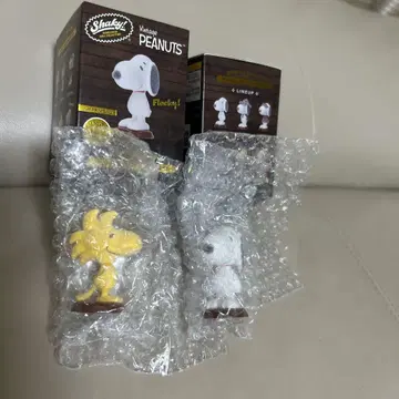 긴자 미쓰코시 스누피 전 SHAKY! PEANUTS 버블 헤드 스누피