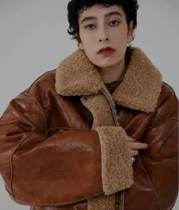 UND REVERSIBLE BONDING JACKET 택 포함