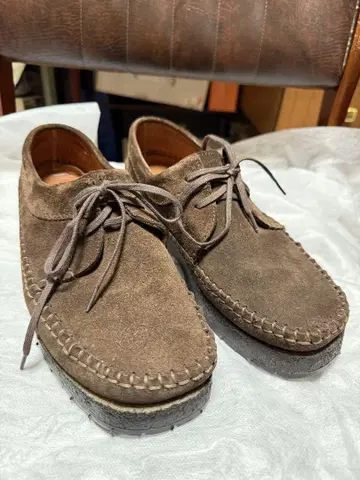 Padmore&Barnes 모카신 스웨이드 왈라비 클락스