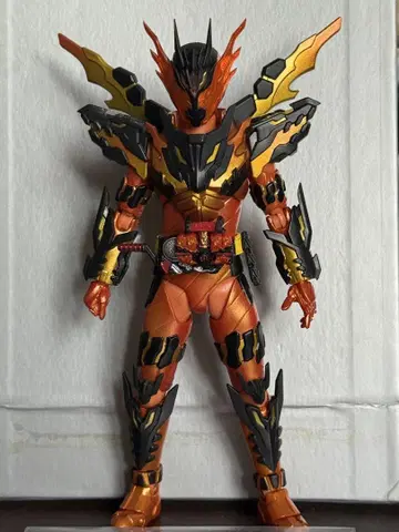 S.H.Figuarts 가면라이더 로즈 마그마