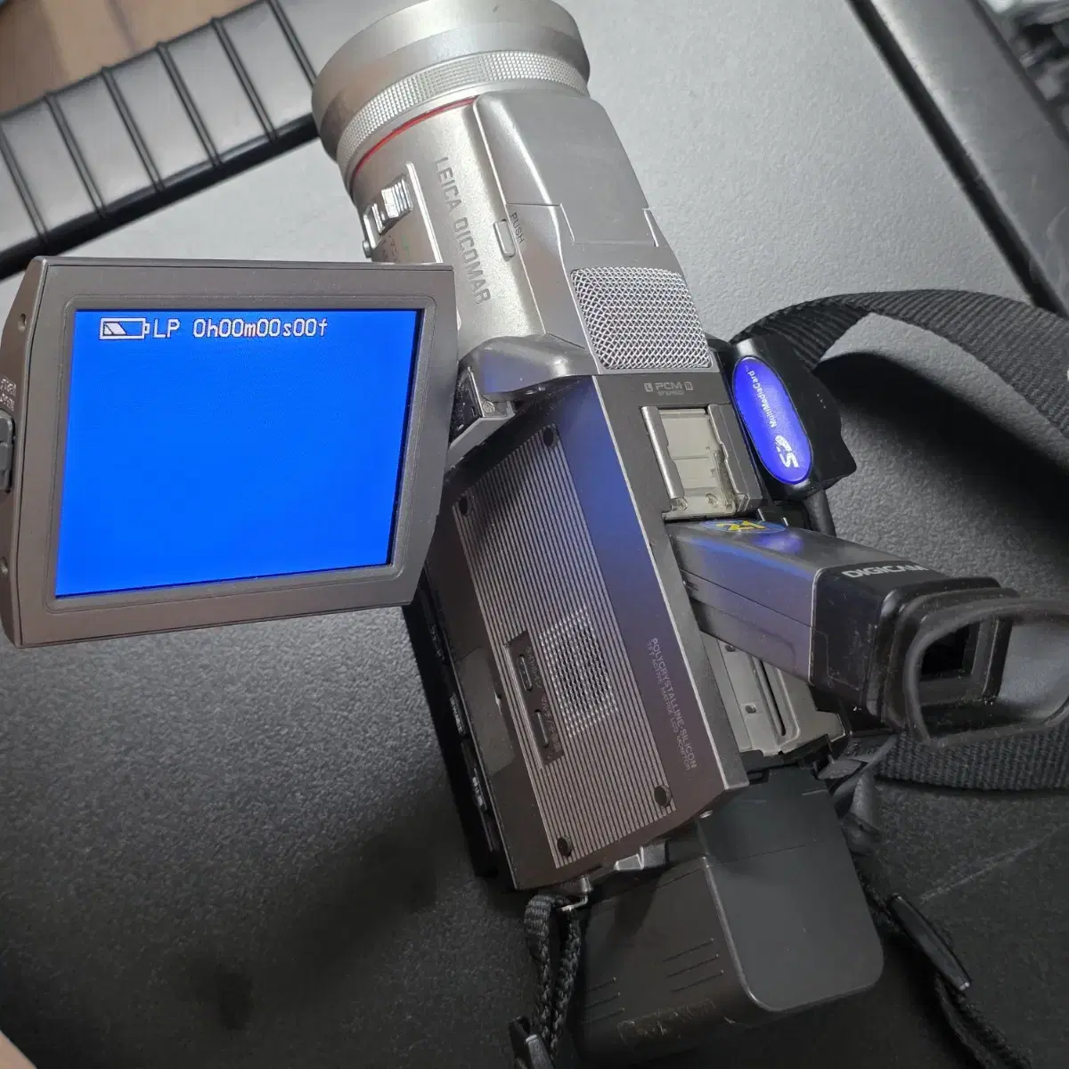 【動作OK】Panasonic　NV-MX2500 Broken Panasonic MiniDV Camcorder NV-MX2500 on Bunjang