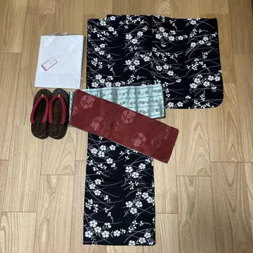 블랙 베이스 꽃무늬 유카타, 오비, 조리 세트