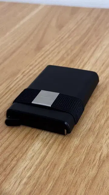 SECRID CardSlide Black 미사용품
