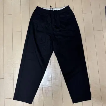 FreshService Corporate Easy Chino 블랙