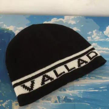 블랙 화이트 VALLAD STUDIO BEANIE CAP 비니