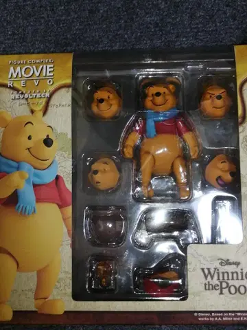 MOVIE REVO 무비 리보 푸우