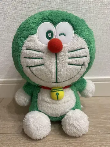 도라에몽 그린 컬러 봉제 인형 방울 포함 약 20cm 유니클로
