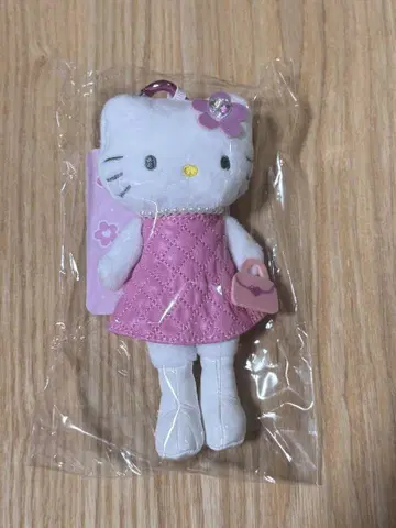 헬로키티 봉제 인형