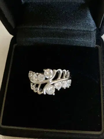pt 다이아몬드 반지 총 1.5ct 12.5호