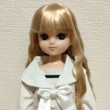 리카짱 금발 롱 헤어 느슨한 웨이브 본체만 리카짱 캐슬