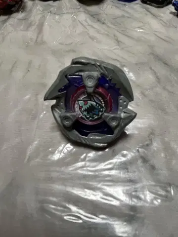 베이블레이드 X 샤크 엣지 세트