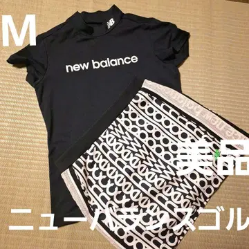 새상품급 New Balance 골프 블랙 모크넥과 로고 스커트