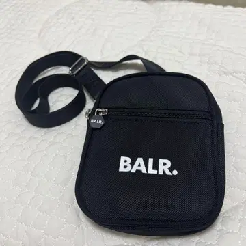 BALR. 블랙 숄더백