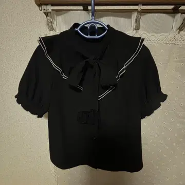 세일러 카라 리본 포함 블라우스
