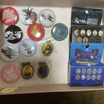 Bravely Default & Sound Horizon 캔뱃지 세트