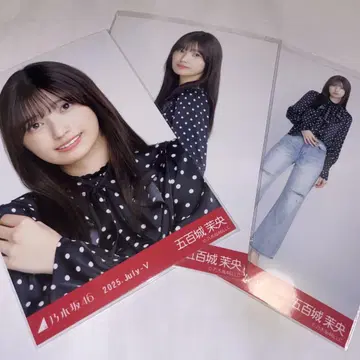 노기자카46 브로마이드 이오키 마오 도트 컴프