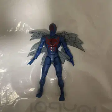 토이비즈 스파이더맨 클래식 스파이더맨 2099 마블 레전드