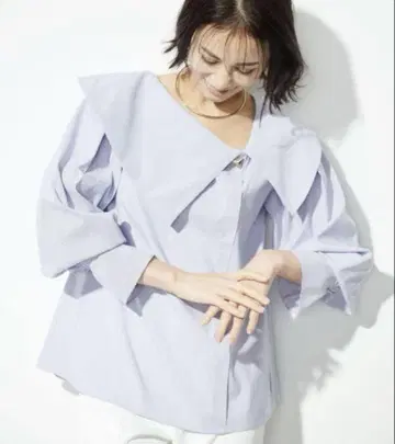 셀포드 빅 칼라 블라우스