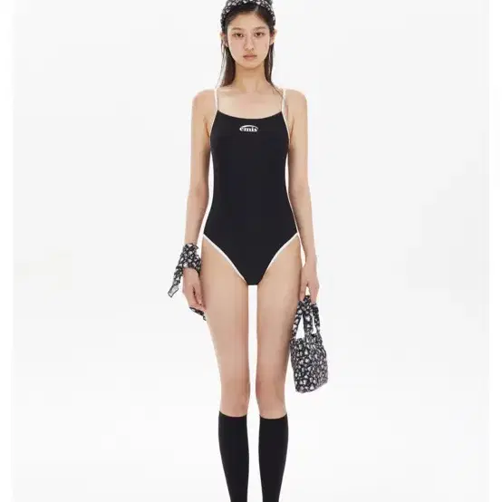 ★emis☆BACK HOLE SWIMSUIT emis 25 Back Hole Swimsuit Black #이미스,#이미스수영복 on