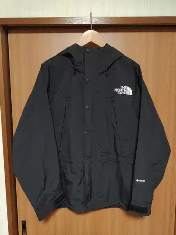 THE NORTH FACE 마운틴 라이트 자켓