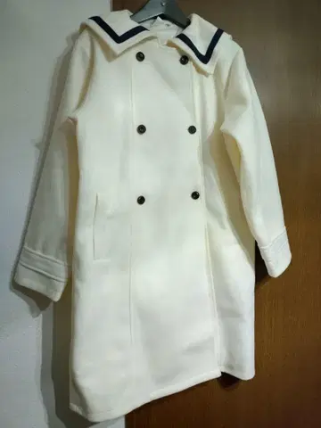 장송의 프리렌 공식 코트 화이트 세일러 카라 더블 브레스트 코트