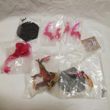 미개봉 몬스터 헌터 원한이 울리는 마가이마가도 피규어 클리어 ver 포함