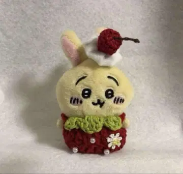 가챠 치이카와 (먼작귀) 앉은 봉제 인형용 *딸기 파르페 의류와 머리띠