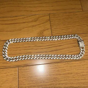 블링블링 목걸이