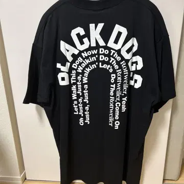 로트 와일러 BLACK DOGS 백 프린트 티셔츠 미사용 새상품
