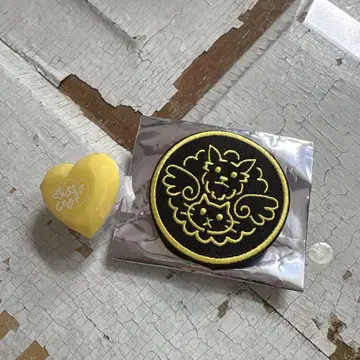 큐루시테 배지&반지 라이트