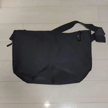 멜탐 나일론 메신저 백