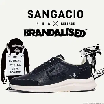 SANGACIO BRANDALISED 블랙 스니커즈 뱅크시