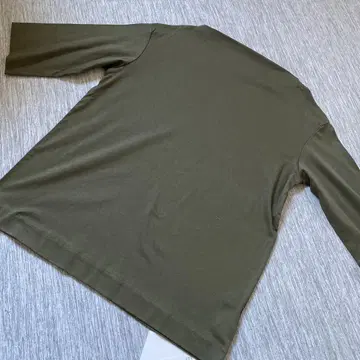 RITE DROITE 카키 반소매 티셔츠 F