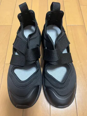 무인양품 블랙스 스니커즈 샌들 25cm