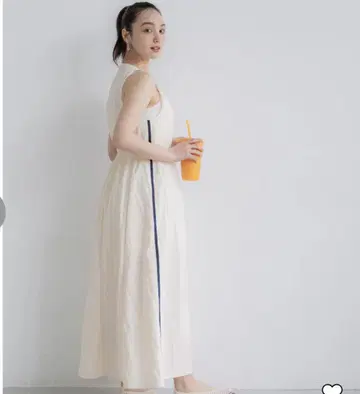 코카 나일론 와셔 사이드 라인 드레스 화이트