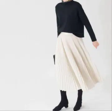새상품급 츠루 바이 마리코오이카와 플리츠 스커트 Alina 34 화이트