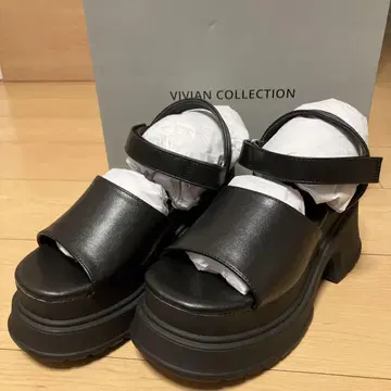 미사용 새상품 VIVIAN COLLECTION 블랙 샌들