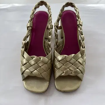 TRINA TURK Hawaii 골드 뜨개질 디자인 23.5~24cm