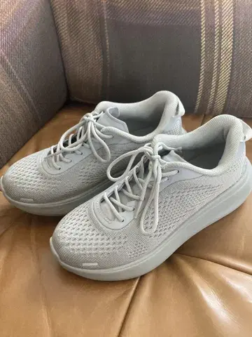 무인양품 걷기 편한 커브 밑창 스니커즈 23cm