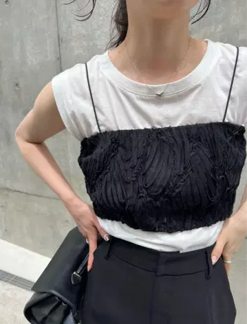 라인 레이스 뷔스티에 카프리쉬 마쥬