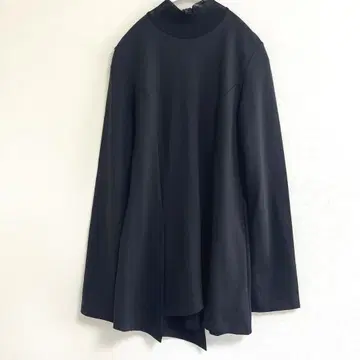 안스 리드 튤 넥 스트레치 탑 비대칭