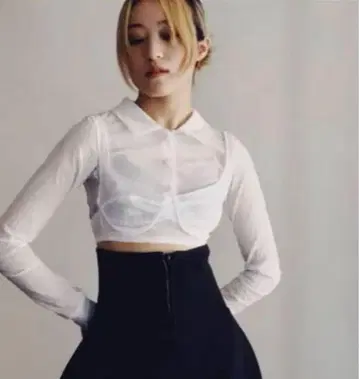 후미카우치다 숏 기장 시어 셔츠 2024SS 화이트 38