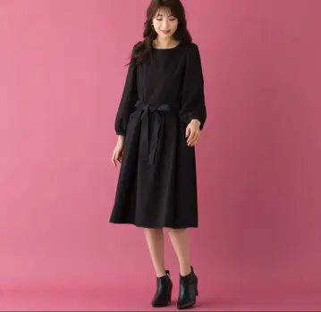 신상품 미사용 로즈 티아라 블랙 컬러 리본 원피스