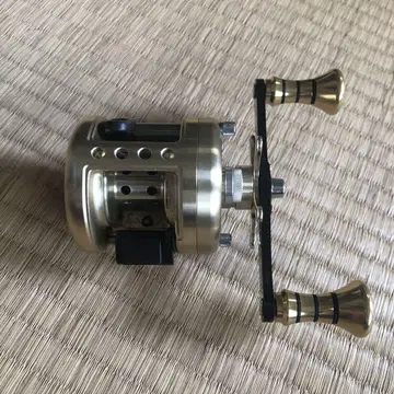 SHIMANO 100XT CALCUTTA 낚시릴