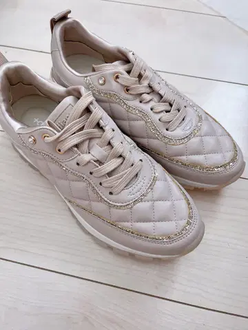 [다이애나] 플러스 스니커즈 24cm