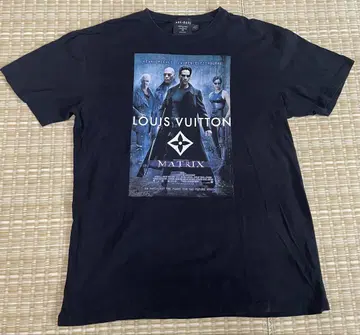 DUE-DATE의 티셔츠