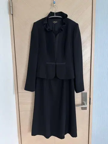 블랙 수트 프릴 자켓 3개 세트