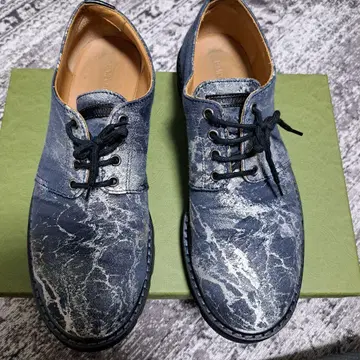 엠포리오 아르마니 28cm 정가 56,000엔