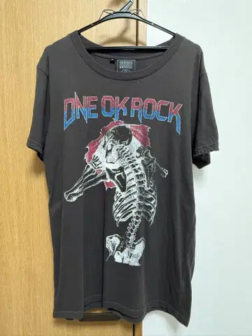 ONE OK ROCK 원오크 2016 나기사엔 티셔츠